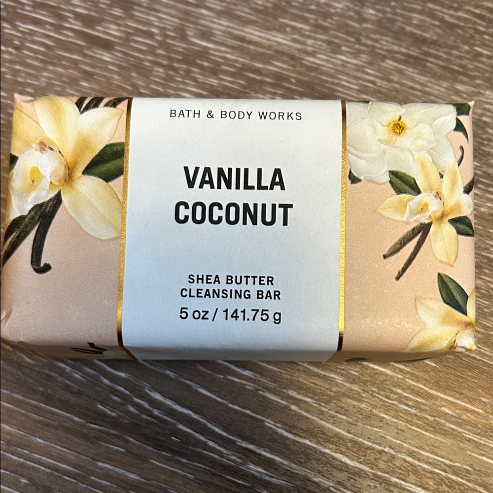 💜Bath & Body Works Vanilla Coconut Shea Butter Bar - 5 oz